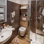 Ida Family Wellness 3*
